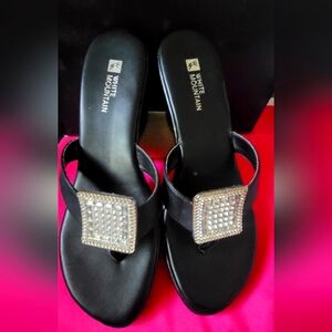 White Mountain Black Sandals Size 7M